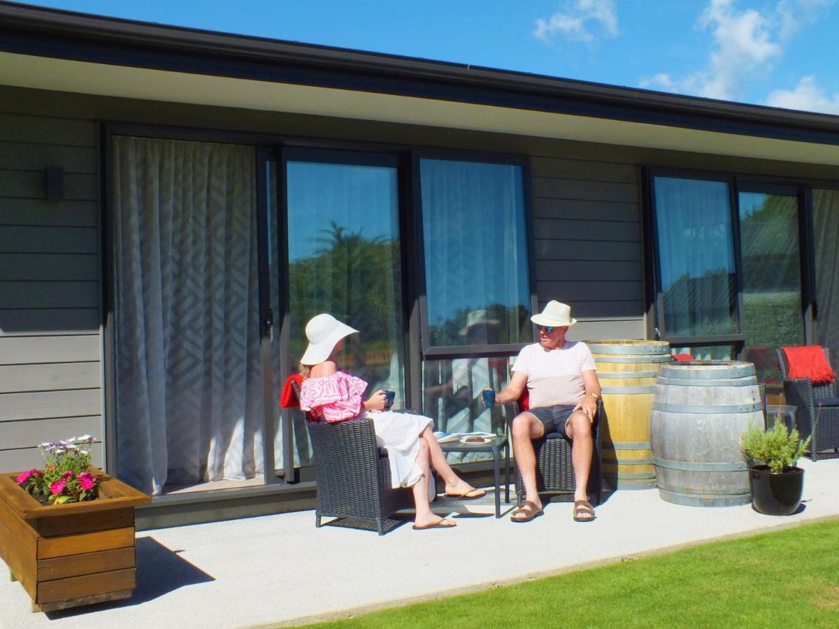 Copper Beech Wanaka - Luxury Accommodation ภายนอก รูปภาพ