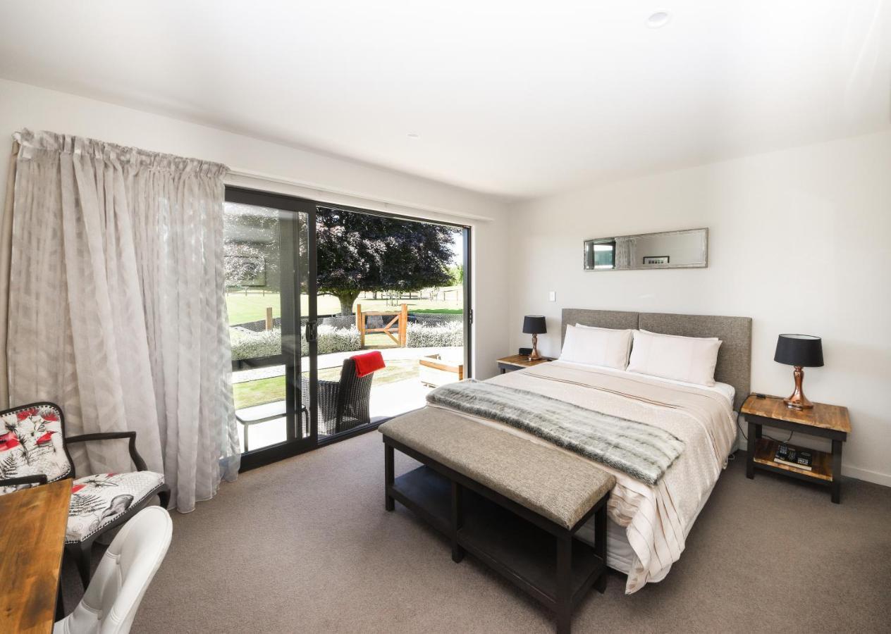Copper Beech Wanaka - Luxury Accommodation ภายนอก รูปภาพ