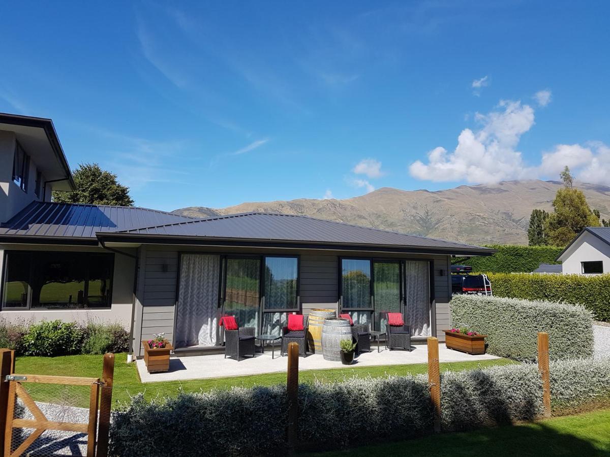 Copper Beech Wanaka - Luxury Accommodation ภายนอก รูปภาพ